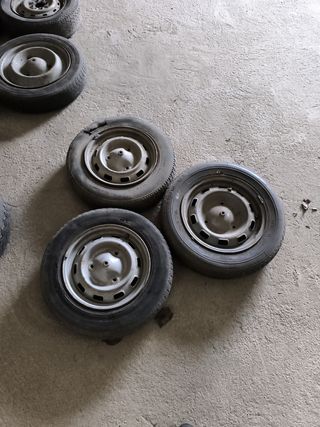 Llantas Renault 3 tornillos