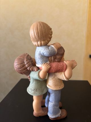 Statuina porcellana Nina e Marco