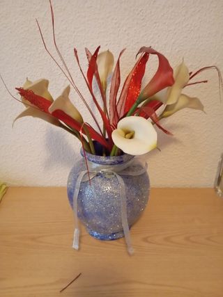 Jarron con flores ,por mudanza