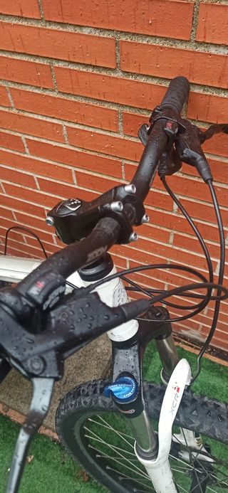 Bicicleta decathlon 8.2