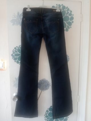 Pantalón acampanado talla 38