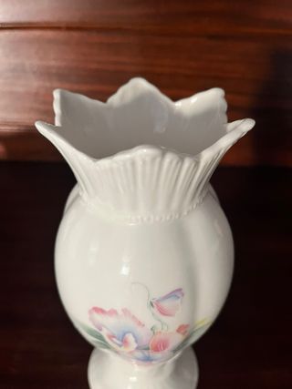 Vaso in porcellana inglese Aynsley
