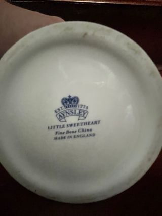 Vaso in porcellana inglese Aynsley
