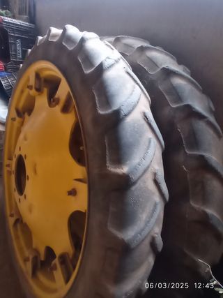 Ruedas finas John deere