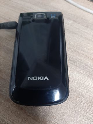 Nokia 2720 fold vintage