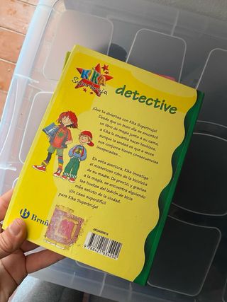 Kika Superbruja detective 1