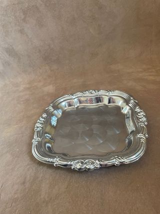 Bandeja plateada