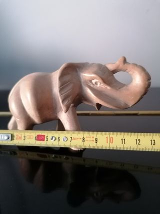 Elefanti in pietra saponaria