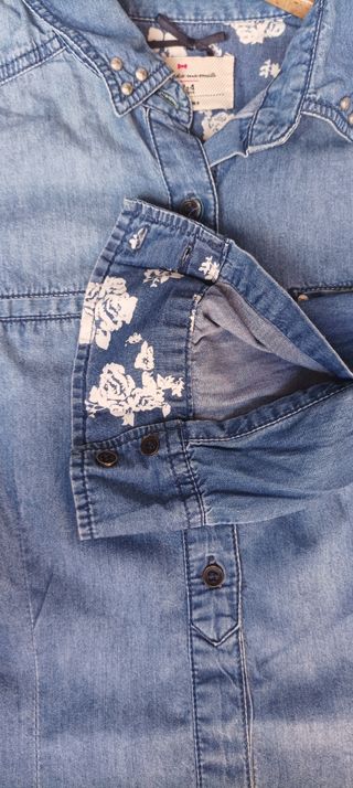 Camisa vaquera mujer Xs Bershka.