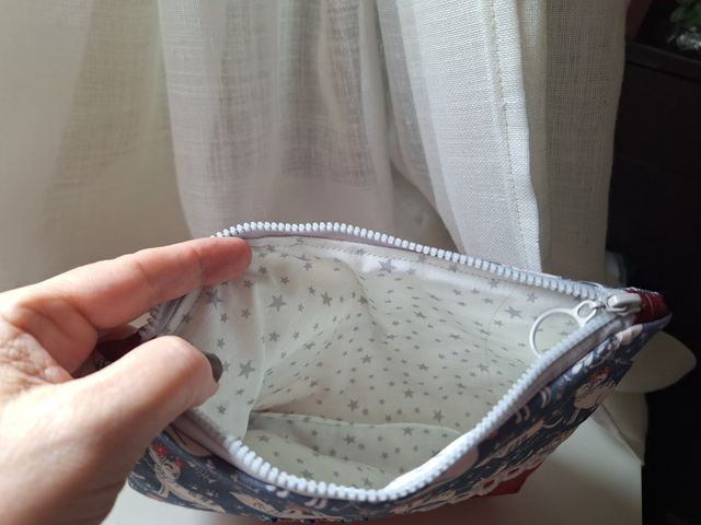 Neceser patchwork con gatos y corazones