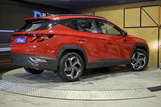 Hyundai Tucson   1.6 TGDI PHEV 195kW Style Auto 4x4