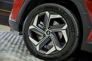 Hyundai Tucson   1.6 TGDI PHEV 195kW Style Auto 4x4