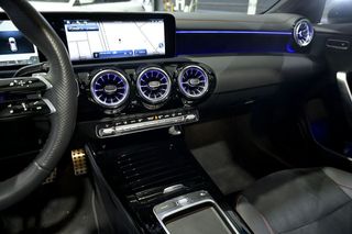 Mercedes CLA MERCEDES-BENZ   220 D DCT Shooting Brake