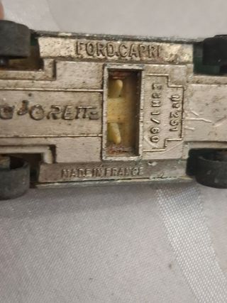 Carro de coleção Ford Capri da Majorette