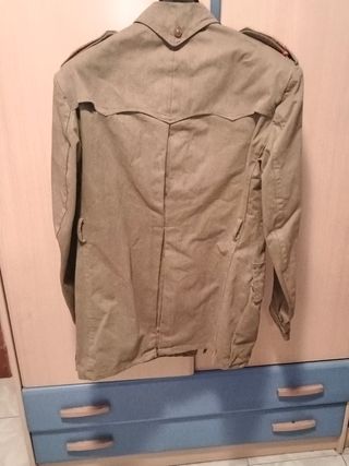 Uniforme militar antiguo  español años 50