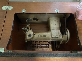 MAQUINA COSER SINGER