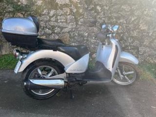 Aprilia scarabeo 125 gt