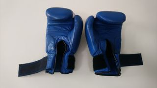 Charlie años 90 F.E.B. 8-OZ Guantes de Boxeo
