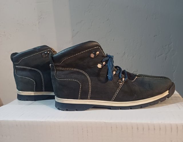 Botas de niño con cordones color azul ma