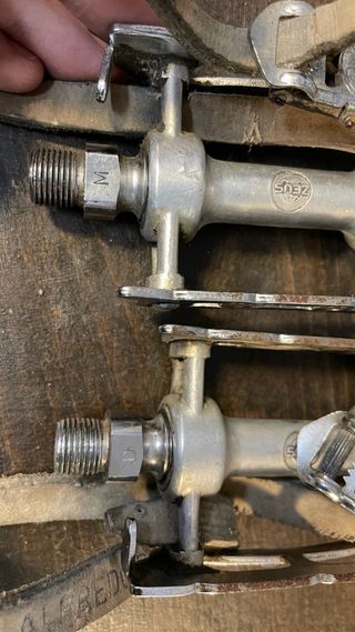 Pedales Zeus correas Alfredo Binda