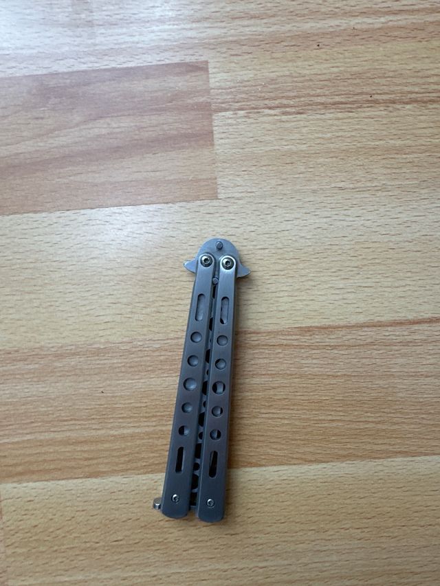 Cuchillo mariposa entrenamiento