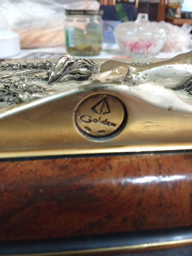 Caja antigua P Guzzimi