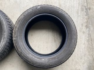235 60 18 Bridgestone Blizzak LM80EVO