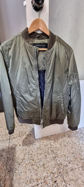 Chaqueta Bomber de Zara