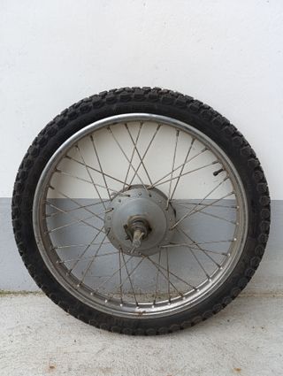 Cerchio + pneumatico 21"