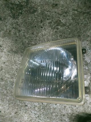 Faro izquierdo MERCEDES MB 100,120,140