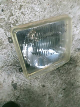Faro izquierdo MERCEDES MB 100,120,140