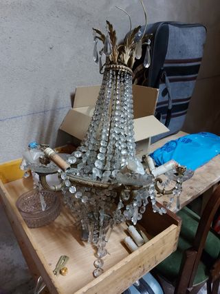 Lámpara de cristal y acero