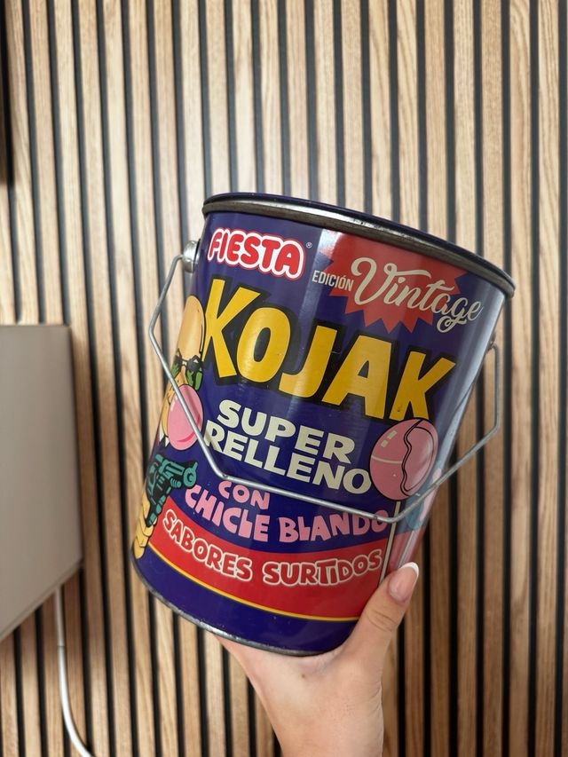 Lata decoracion Kojak