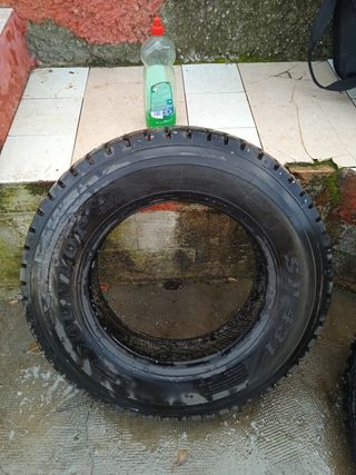 Cubiertas para Remolque o Camión - 205/75 R 17.5.