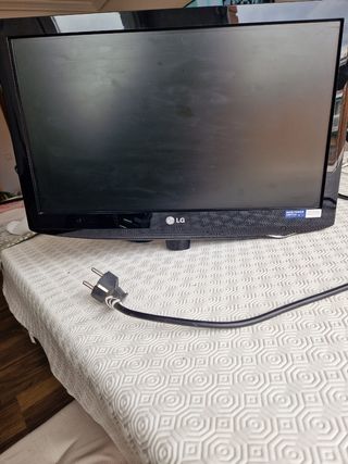 Televisión con mando 