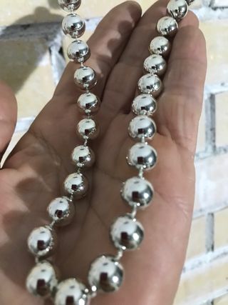 Collar bola plata