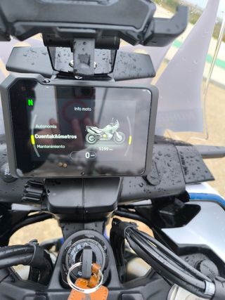 Husqvarna norden 901 expedition julio 2024