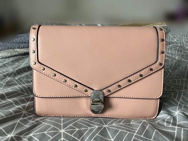 Bolso estilo cartera
