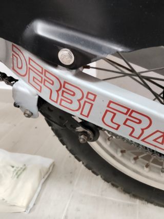 PEGATINA CALCA ADESIVO DERBI FDS