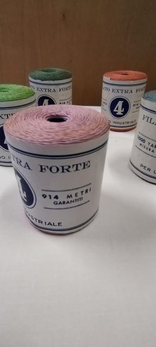 Filo poliestere titolo 4