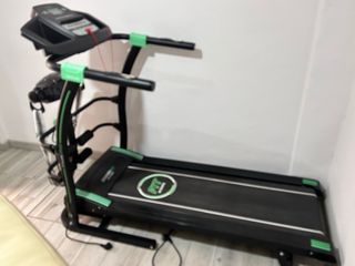 Cinta de correr cecotec con masajeador.