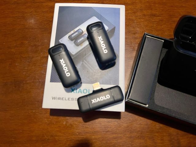 XIAOLO doble micrófono lavalier inalámbrico