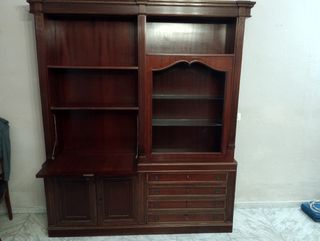 Mueble librería clásico