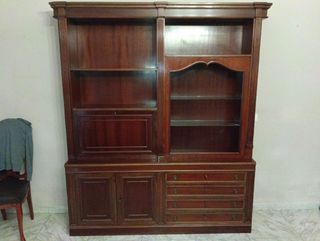 Mueble librería clásico