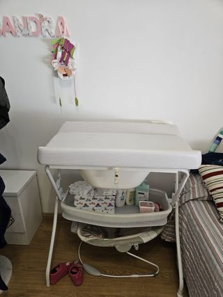 Cambiador bebe con bañera