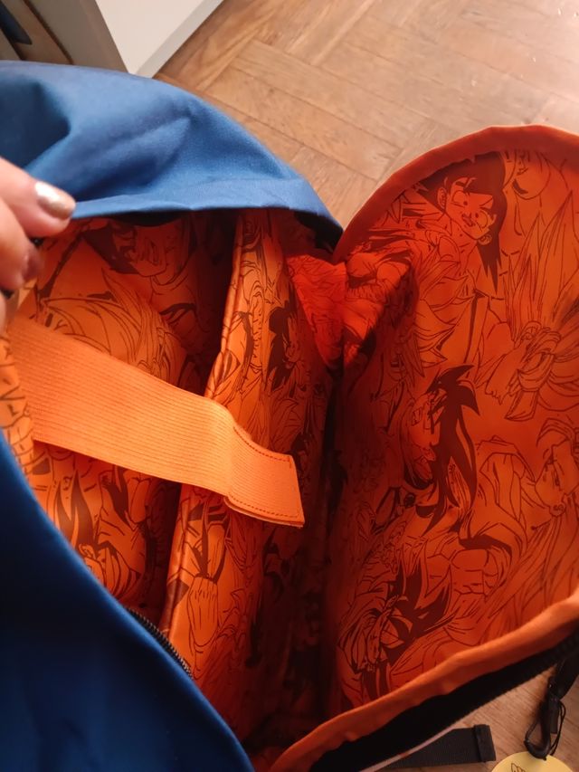 Mochila y estuche Dragon Ball Goku