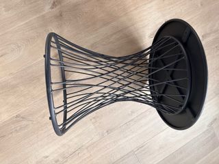 Mesa auxiliar de jardín esmaltada negro