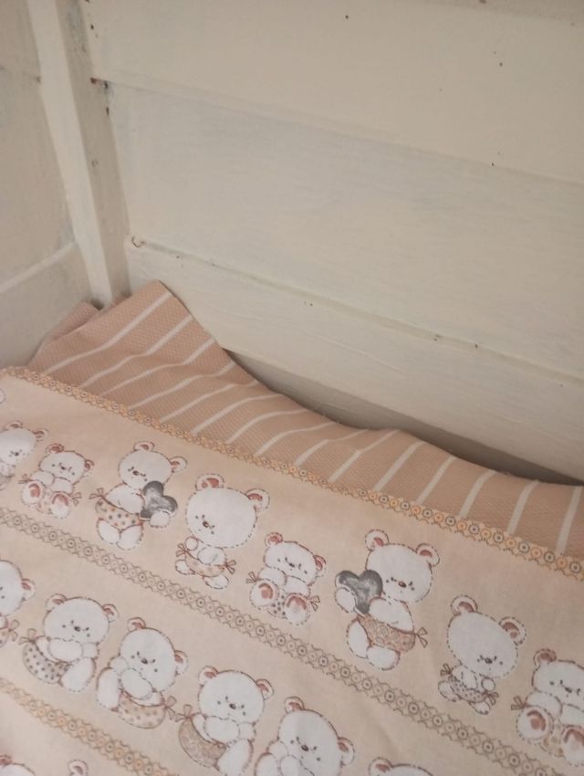 Cuna Jardín antigua