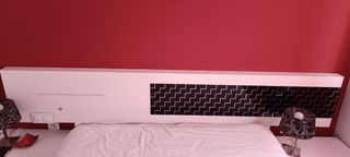 Cabecero de cama de matrimonio