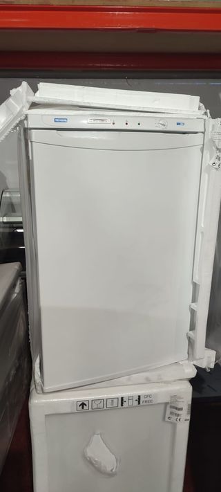 ESCARCHACOPAS O CONGELADOR PEQUEÑO TENSAI